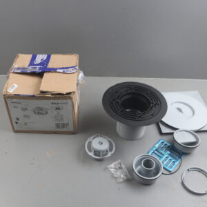 Сливной трап 105х105/50/75, прямой сток, решетка – нерж. сталь, гидрозатвор – комб. Alcaplast уцен