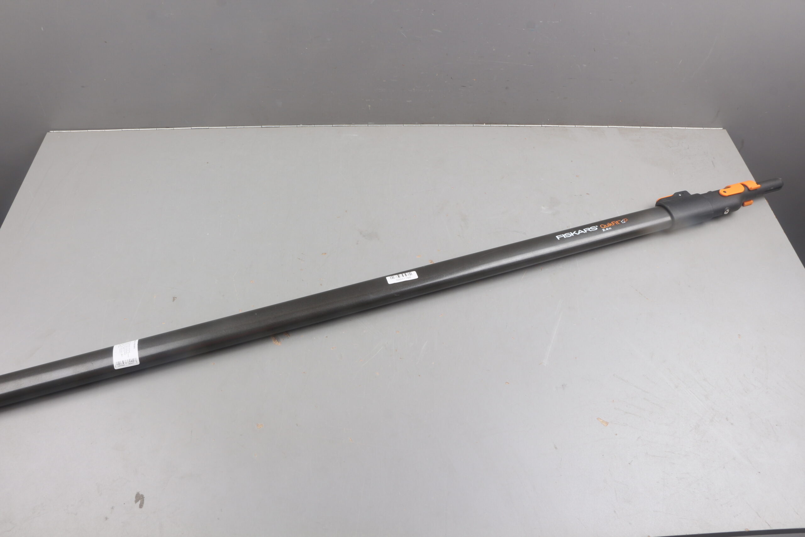 Черенок алюминиевый телескопический большой QuikFit FISKARS уцененный (0036297822)