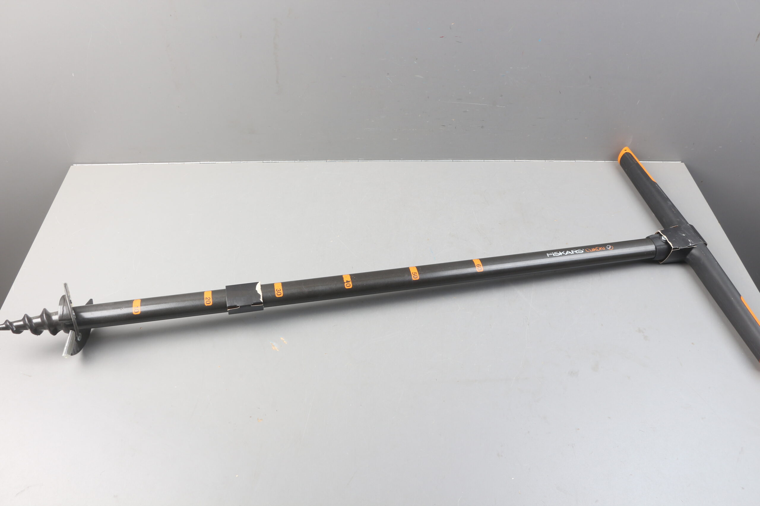 Бур садовый малый FISKARS уцененный (0021714307)