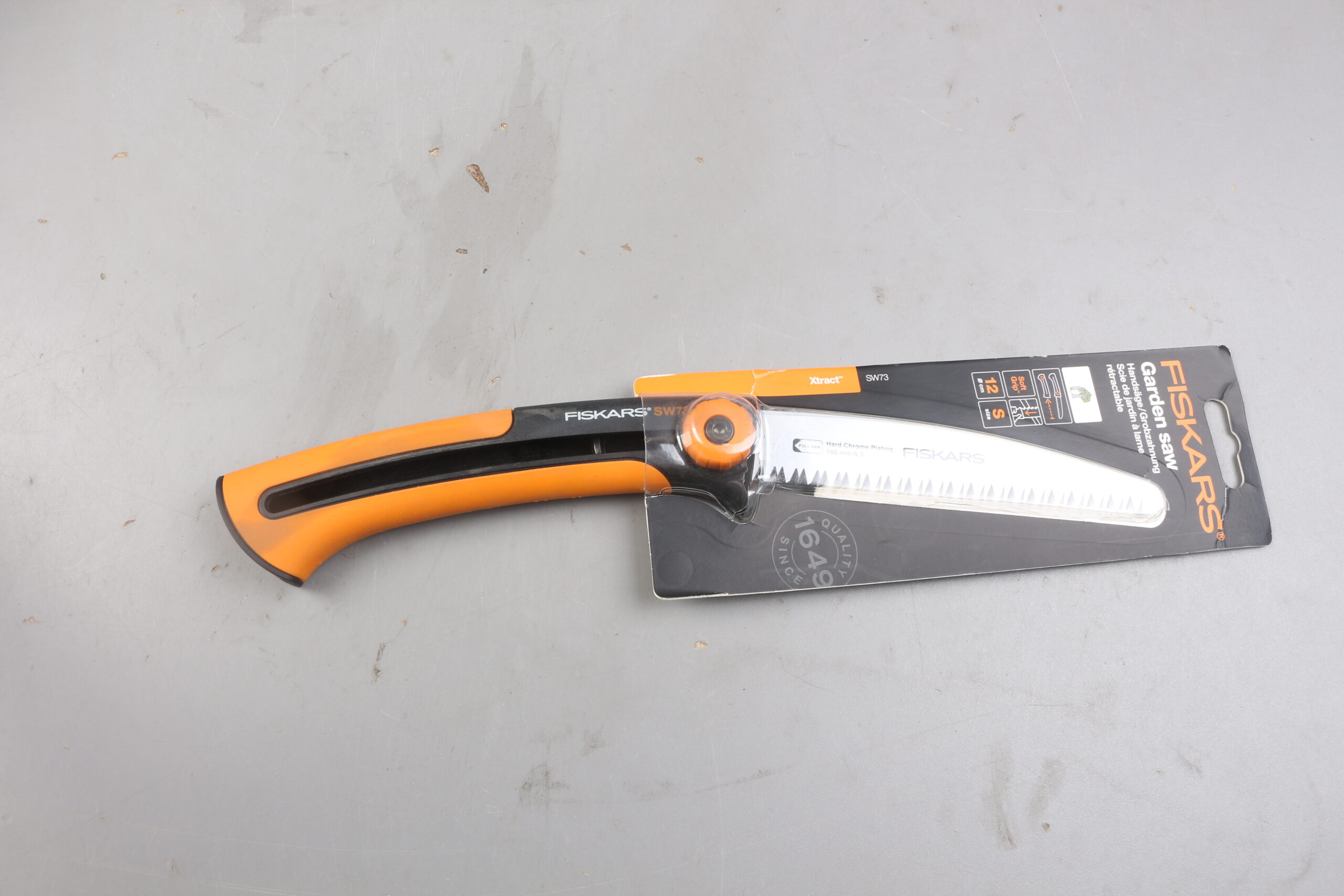 Пила садовая SW73 Xtract FISKARS уцененный (0022288756)