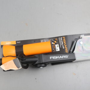 Насадка-сучкорез универсальный QuikFit FISKARS уцененный (0833629595)