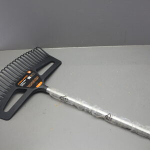 Грабли для газона L Xact FISKARS уцененный (0114091470)