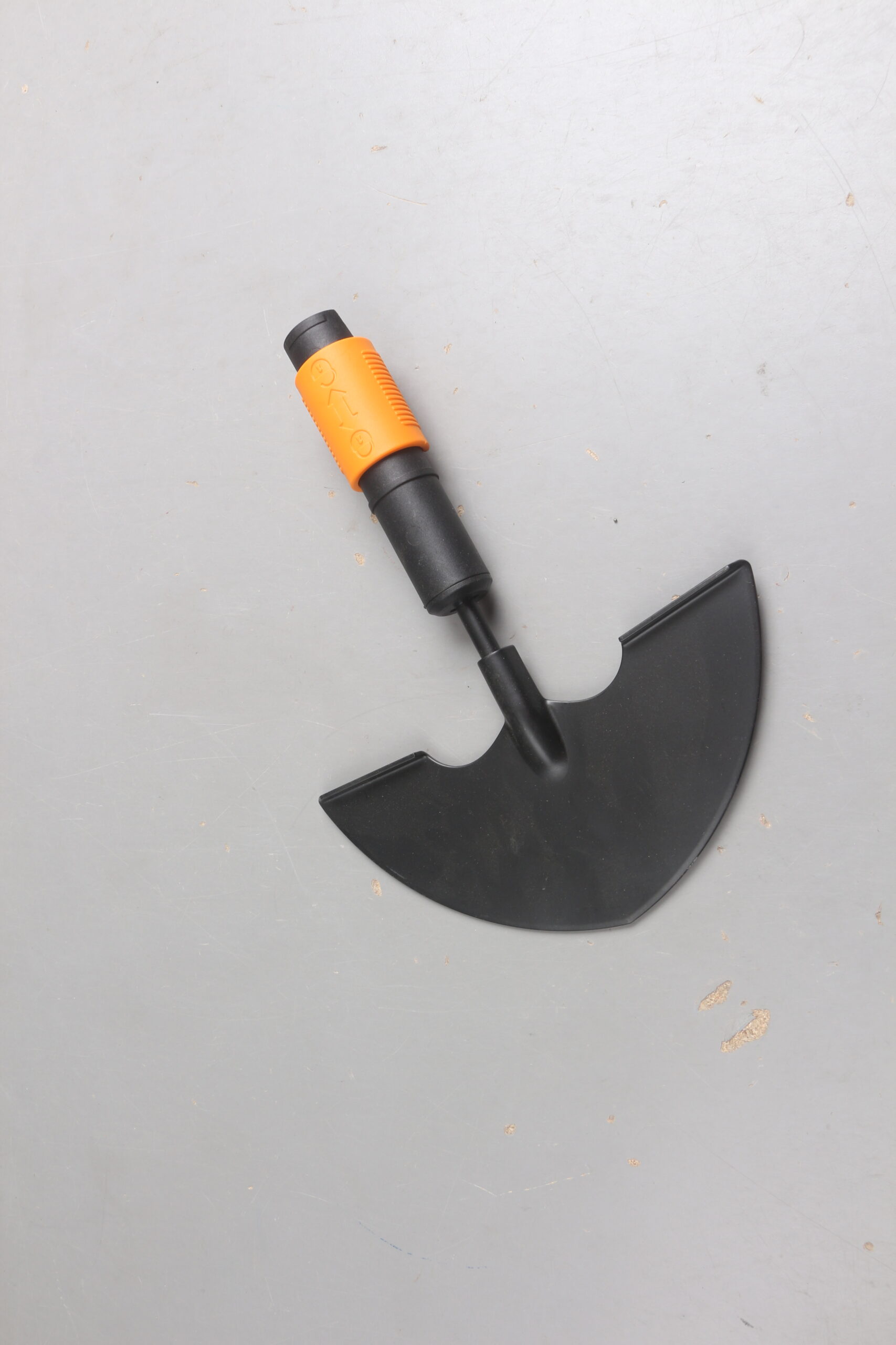 Насадка-тяпка для оформления краев QuikFit FISKARS уцененный (0595157560)