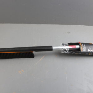 Щетка для снега 85-113см телескоп. со скребком X-series FISKARS уцененный (0594061600)