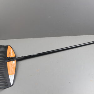 Грабли Solid для листьев L FISKARS (135016) уцененный (2196535392)