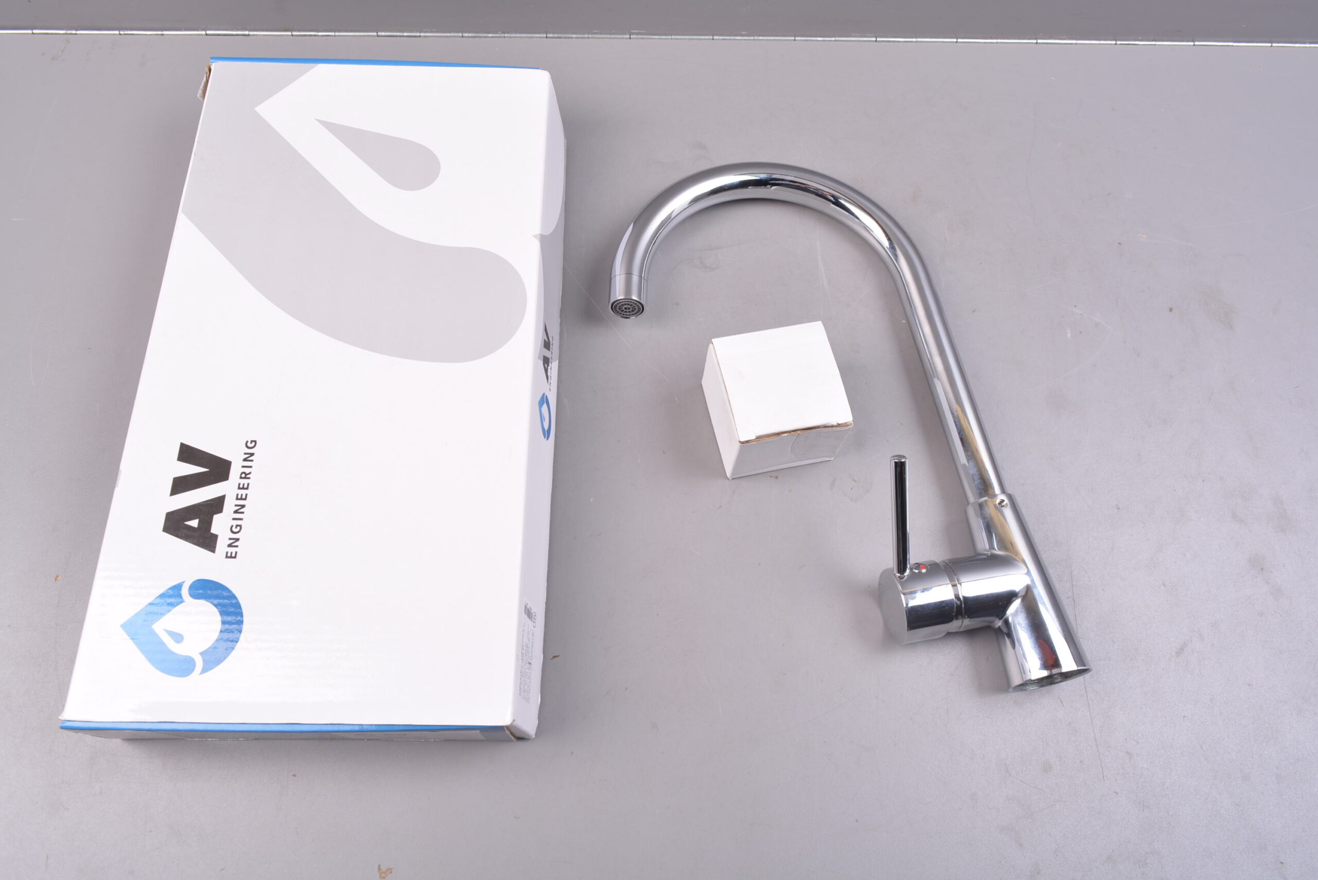 Смеситель для кухни (Lt) D35 AVHOP4-A996 AV Engineering уцененный (0231852540)