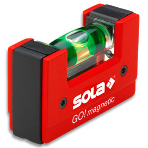 Уровень 68 мм 1 глазок пластм. GO! magnetik  (SOLA) Магнитный