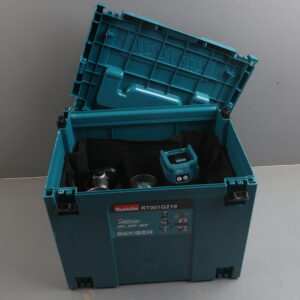 Аккум. фрезер кромочный MAKITA RT001GZ19 MAKPAC уцененный (0504512540)